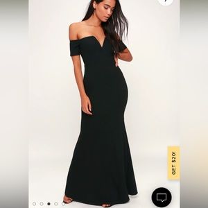 Lynne Black Off-the-Shoulder Maxi Dress